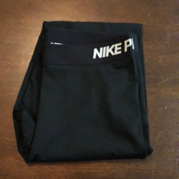Nike Pants - Nike pro leggings